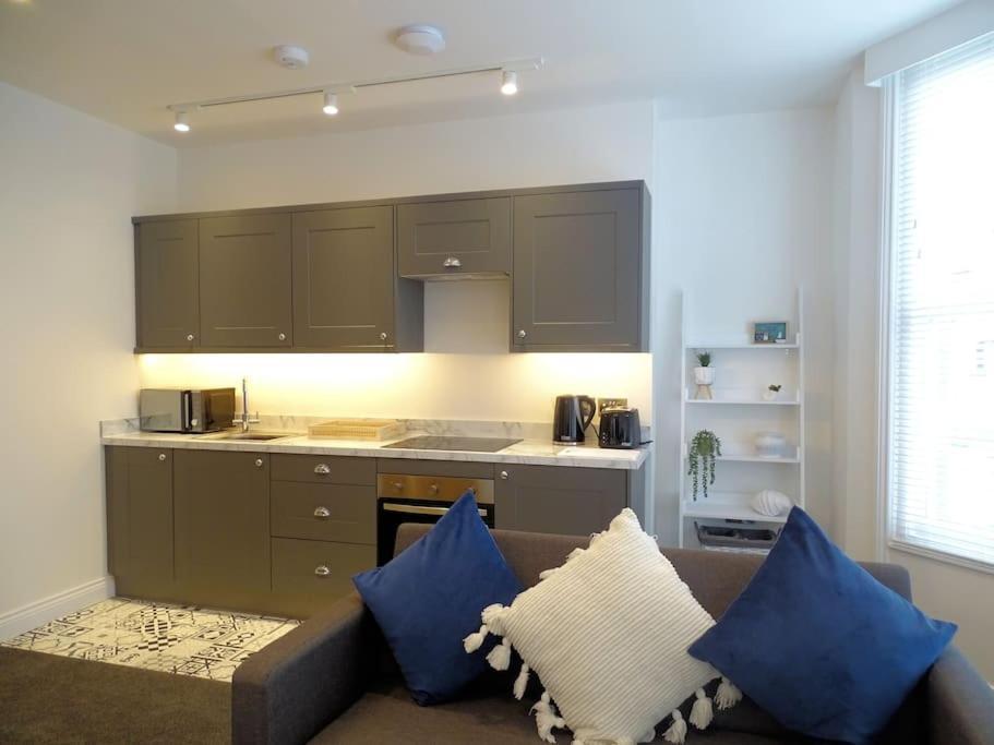 Apt 3 - Queens Court Scarborough Buitenkant foto